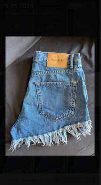 Spodenki jeansowe 40/L z postrzępionymi brzegami Pull&Bear