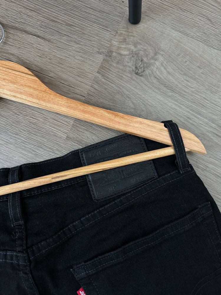 Levis Denim Black 501 Men Pants