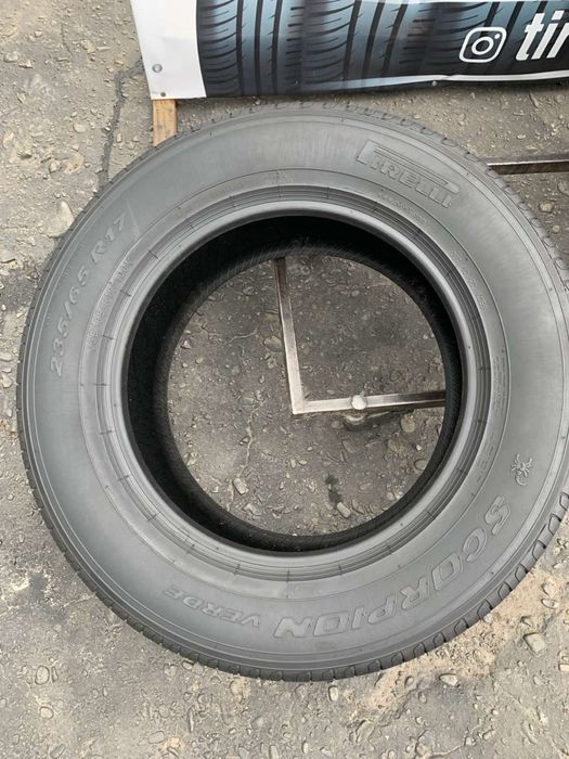 Шини 235/65 R17 Pirelli 2022 рік 6,5/6 мм