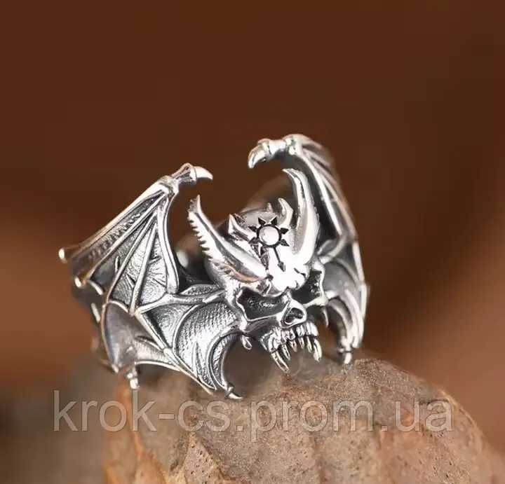 Кільце печать "Череп.Летюча миша;" захист воїна,оберіг, талісмант