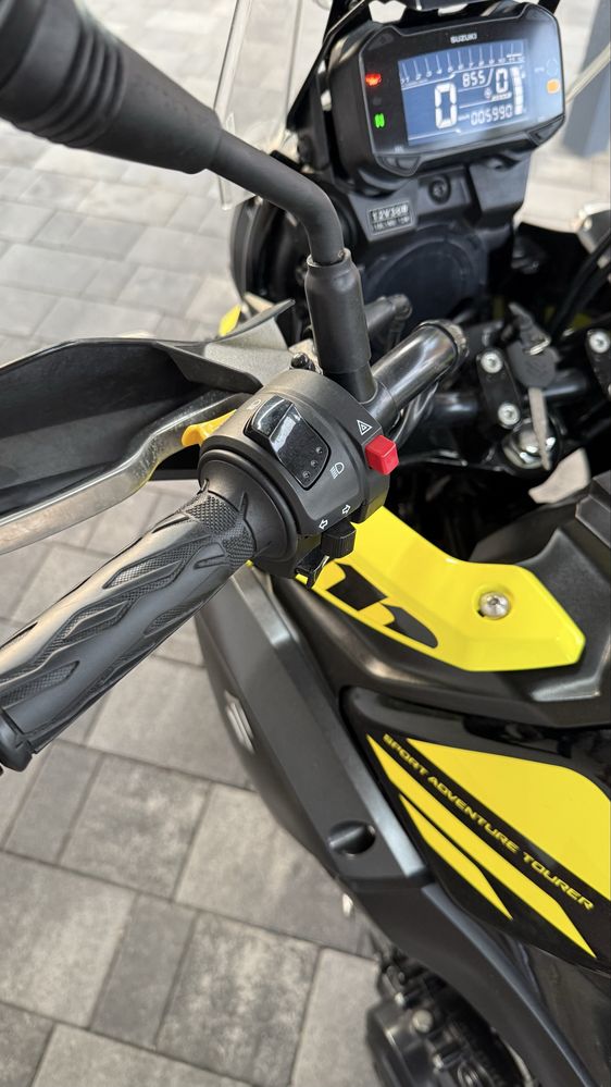 Продам мотоцикл Suzuki V-Strom 250