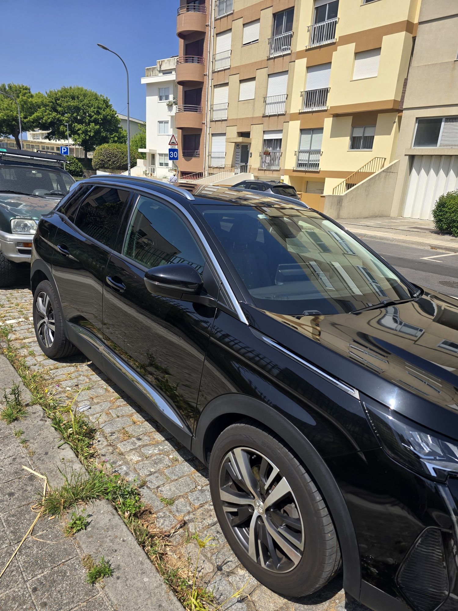 Peugeot 3008 Eat 8 1.500cc 130cv