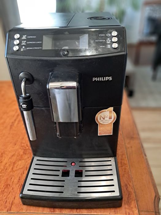 Кавомашина PHILIPS NL9206AD - 4 Drachten TYPE : HD8831