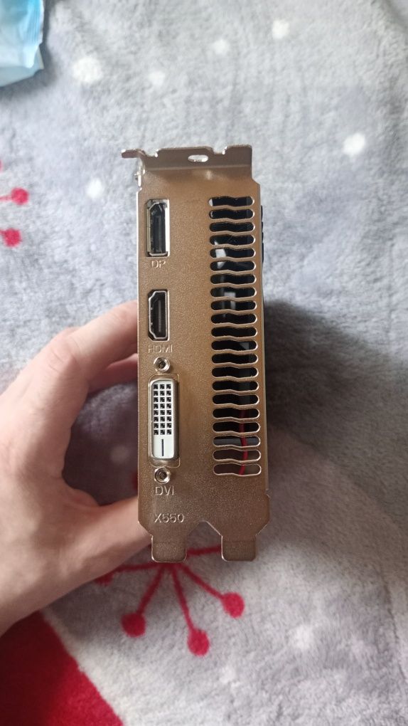 Відеокарта Rx 550 4GB 128 bit ddr5