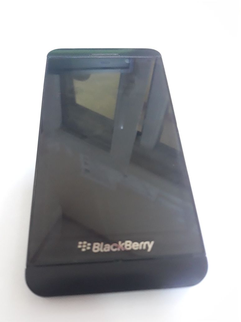 BlackBerry телефон