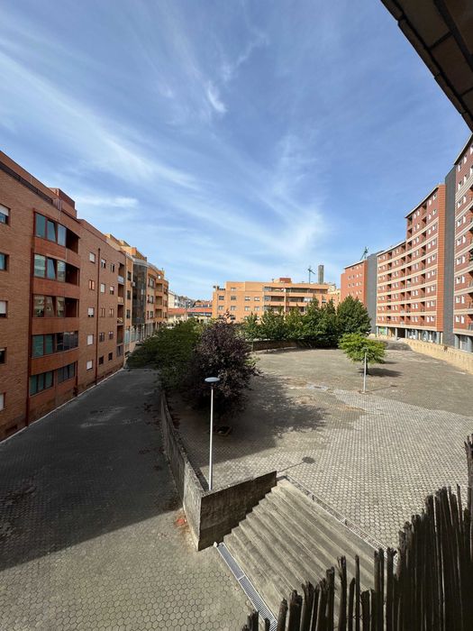 T2 para arrendar no centro de Gaia