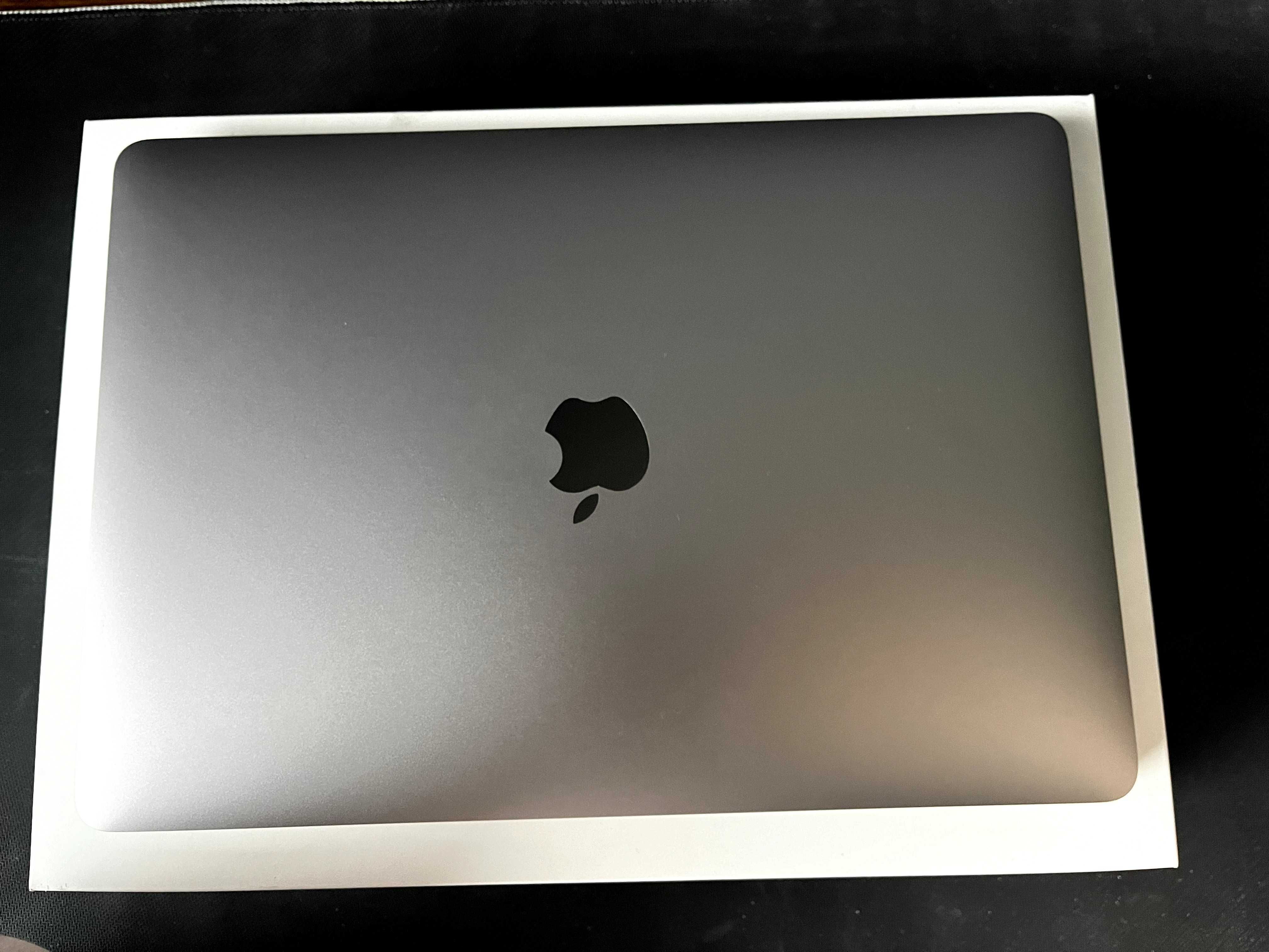 Apple MacBook Pro 13 M1, 16GB/512GB A2338 stan jak nowy