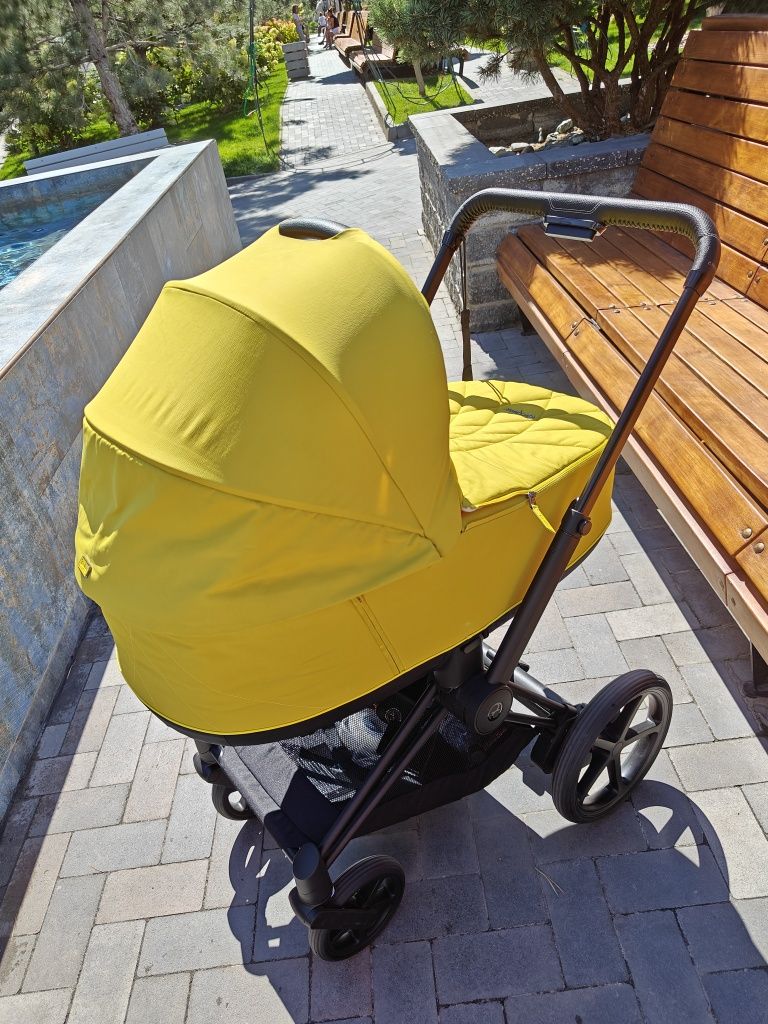 Cybex e-priam 2 в 1