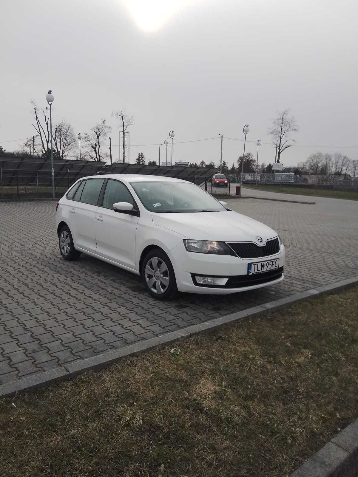 Wynajem samochodów osobowych krótko i długoterminowo