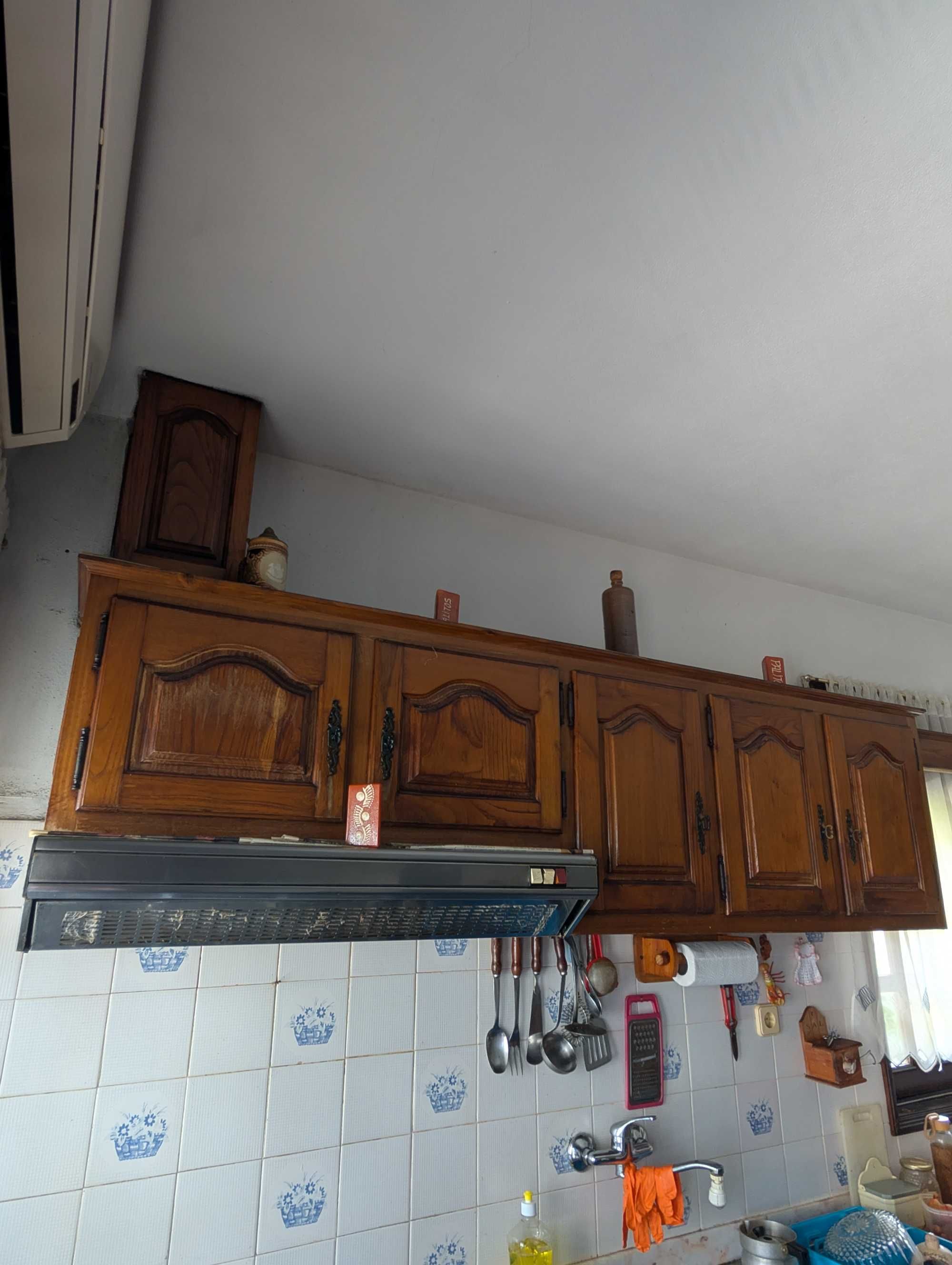 Cozinha antiga usada