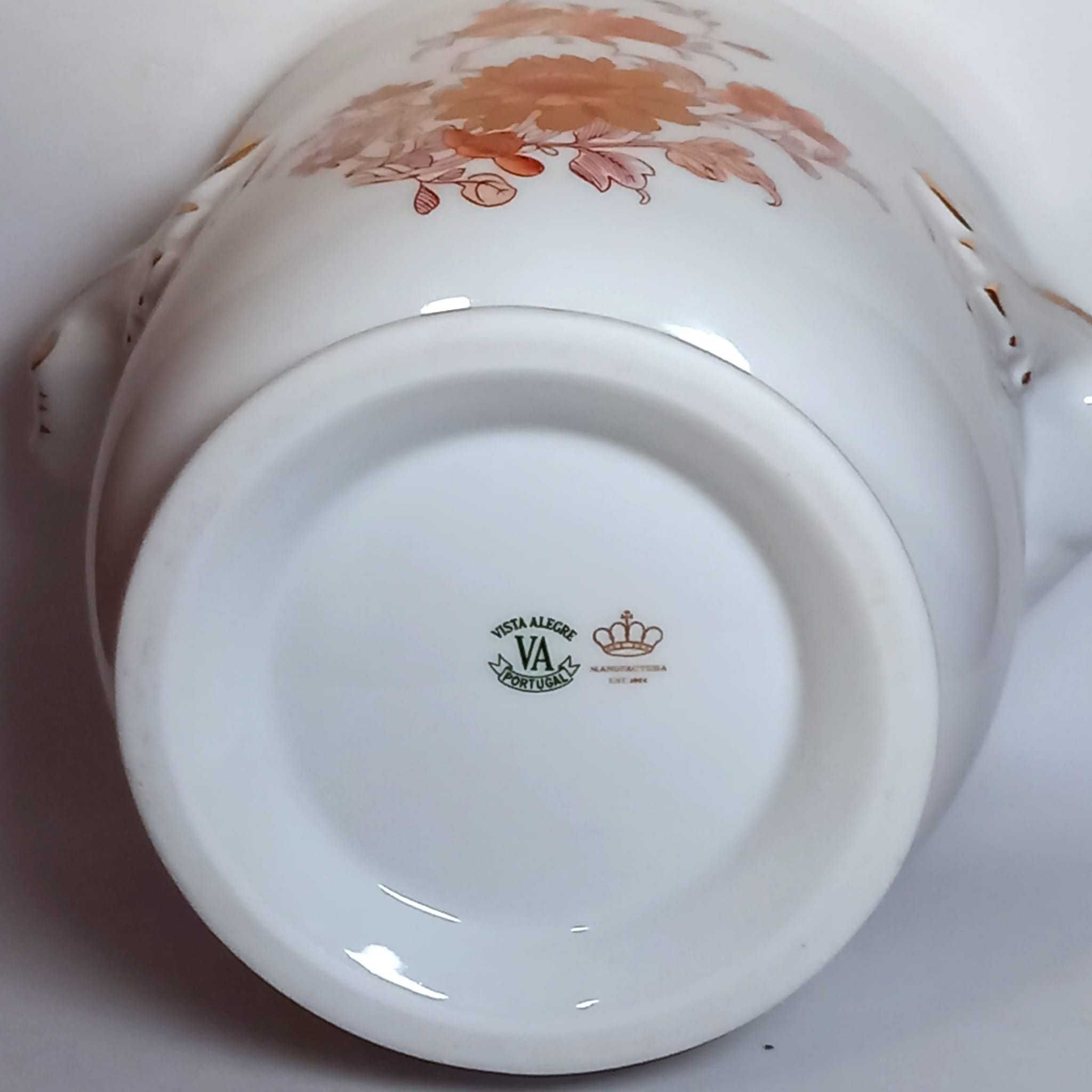 Boião em porcelana da Vistta Alegre