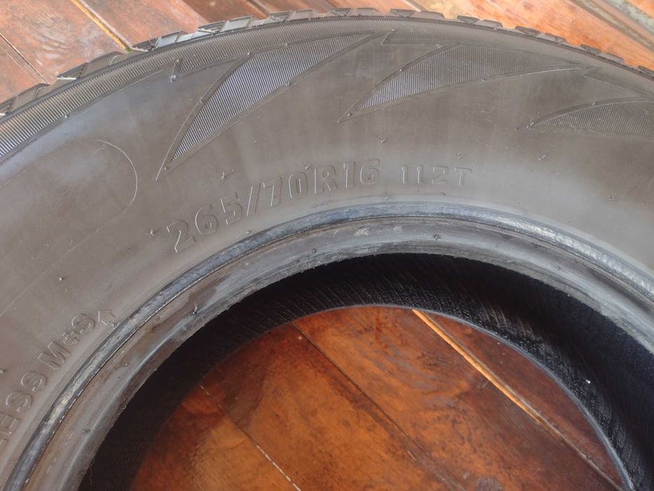 Продам резину 165/70/16