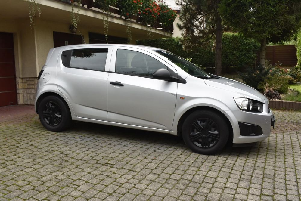 Chevrolet Aveo Chevrolet Aveo 1.2 69KM 90tys km 1Właściciel Klimatyzacja Serwis A.S.O