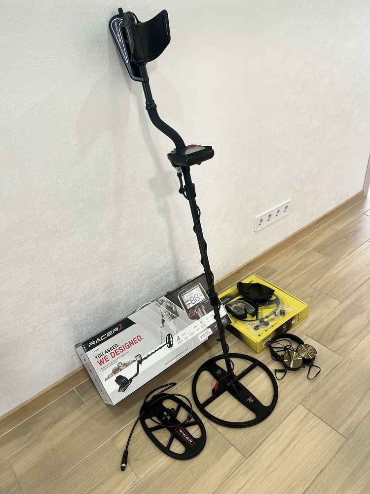 Металошукач Makro Racer 2 + котушка Mars Discovery