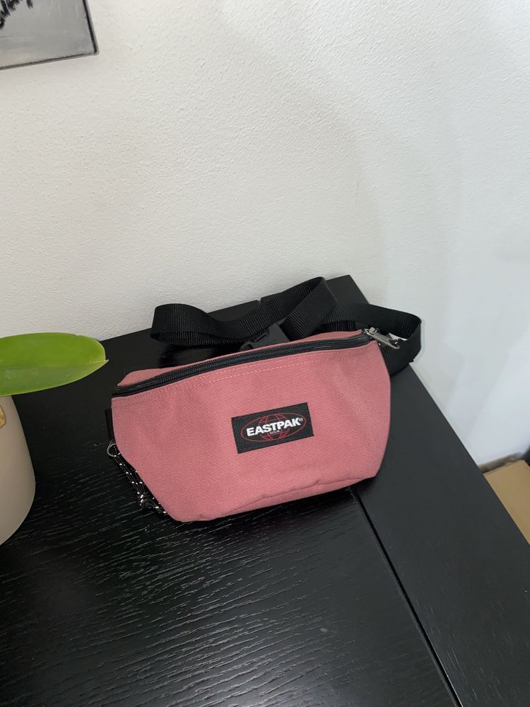 Bolsas Lacoste, SALSA e Eastpak NOVAS!!