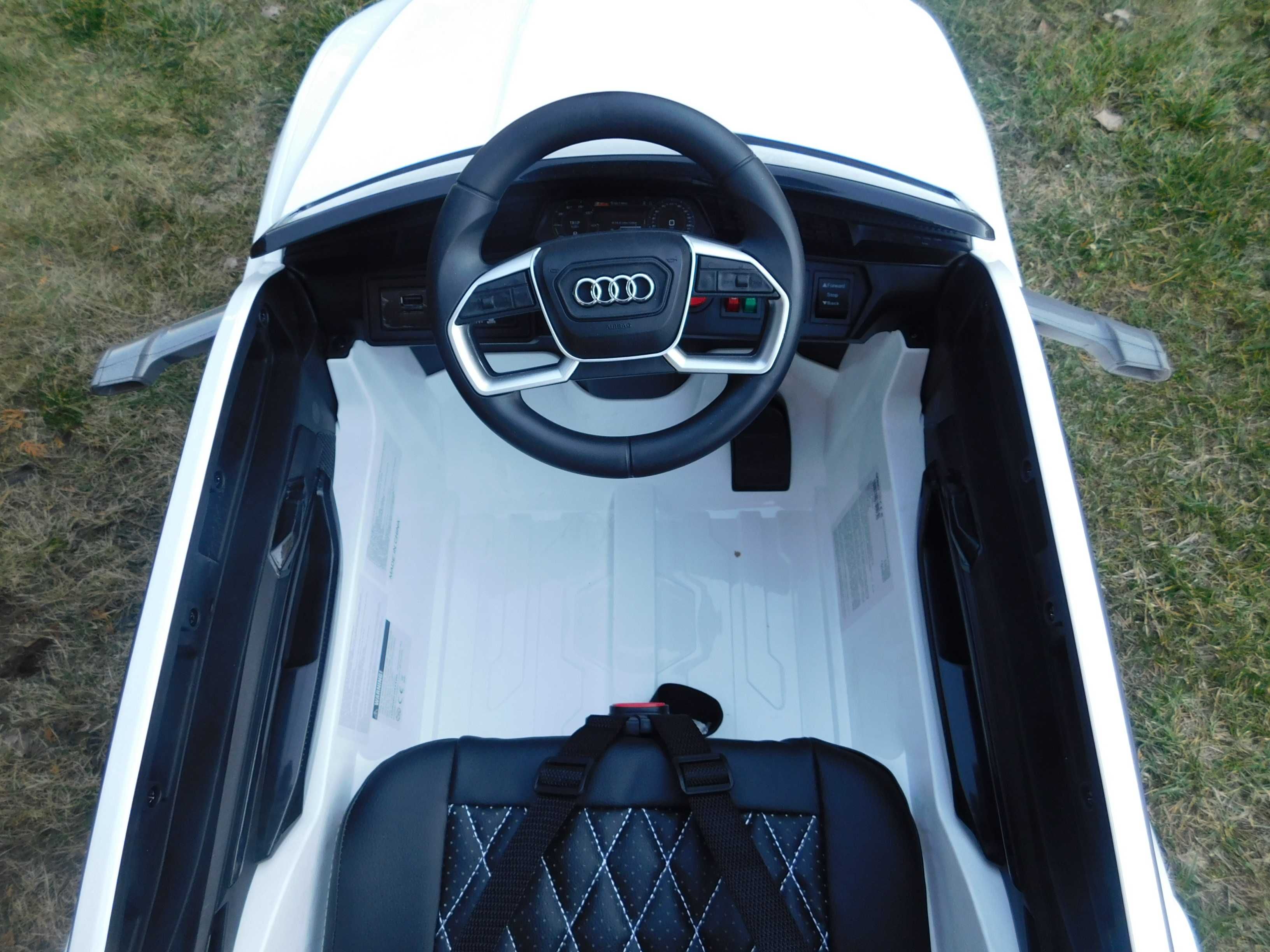 Auto na akumulator Audi e-tron 4×4 180 Wat S-line samochód elektryczny