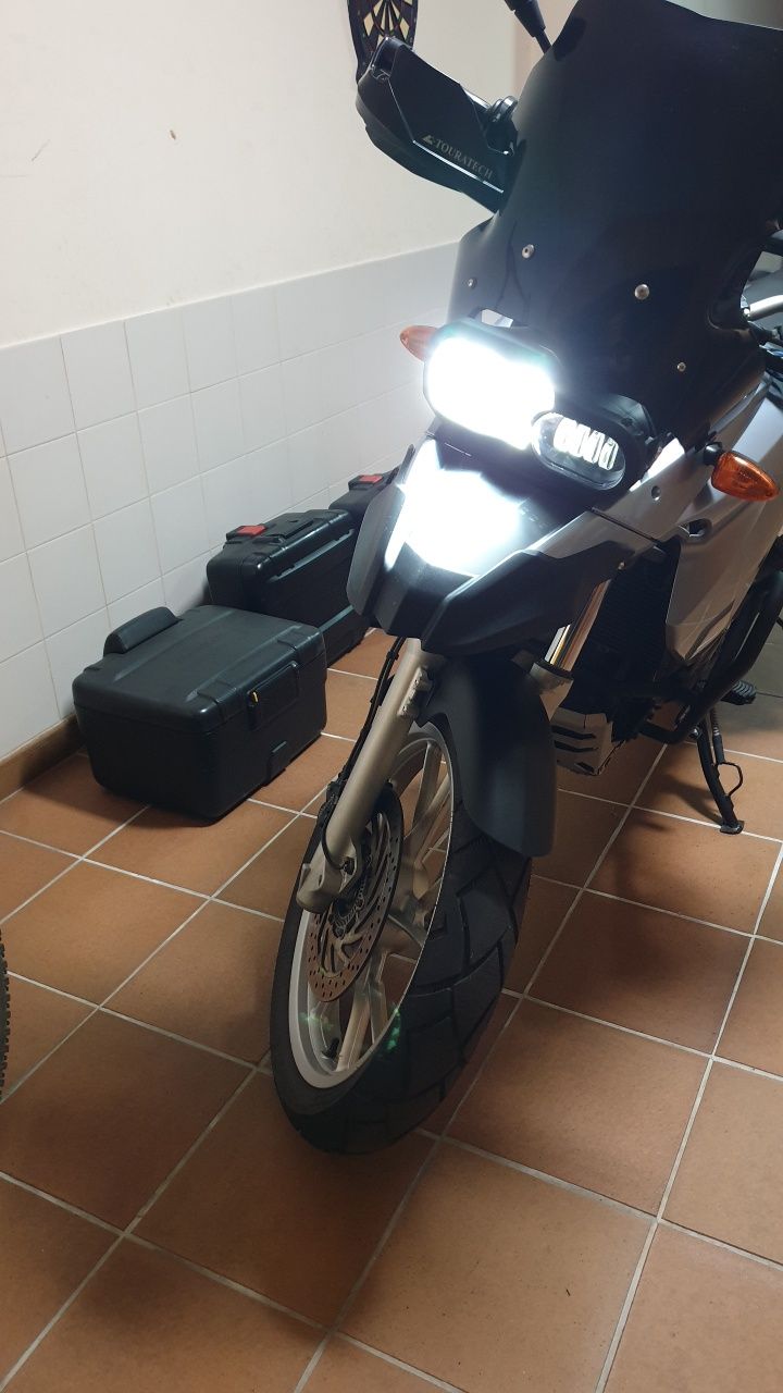 BMW F650 GS (800cc) 40 mil kms, Revisões Marca