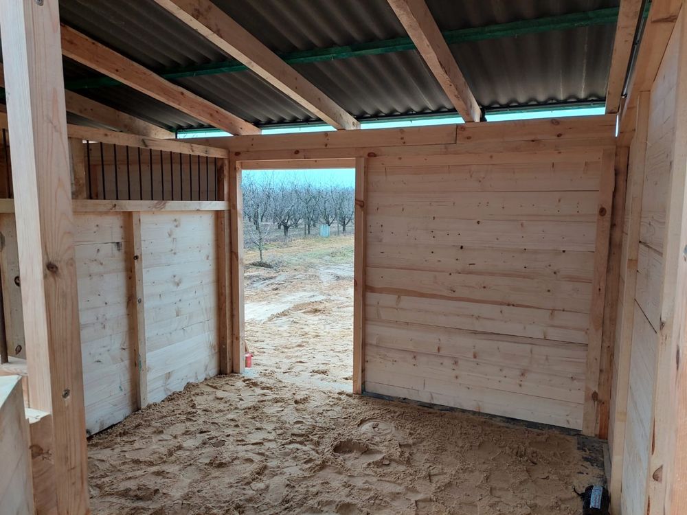Końbox stajnia dla koni