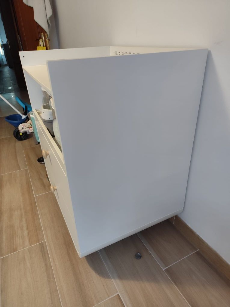 Muda-Fraldas IKEA MYLLRA