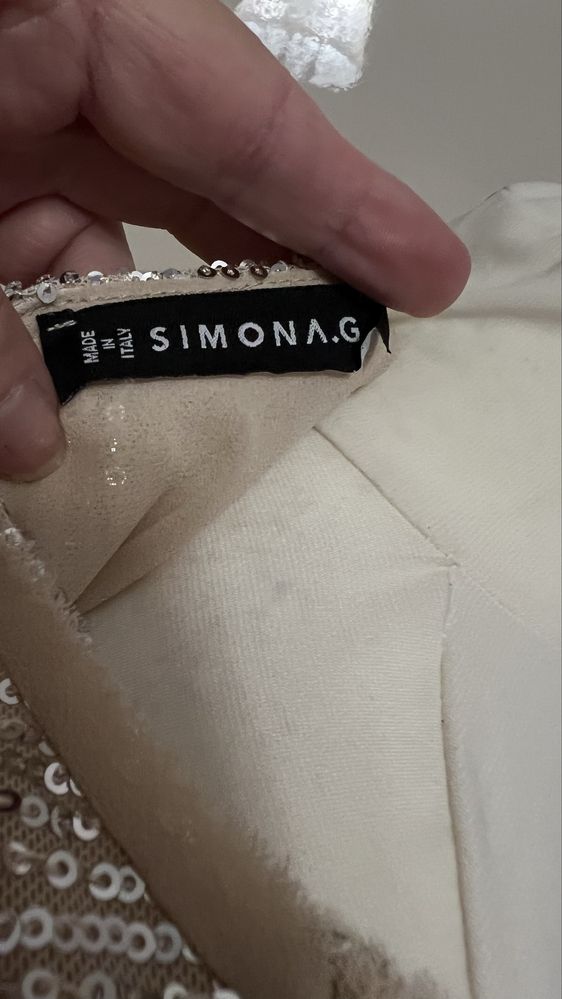 Bluzka z cekinami firma Simona.G roz. L 40