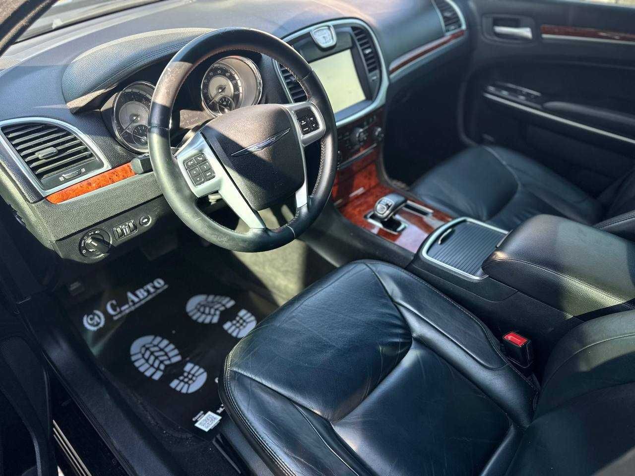 Chrysler 300 C купити за 225 дол/міс