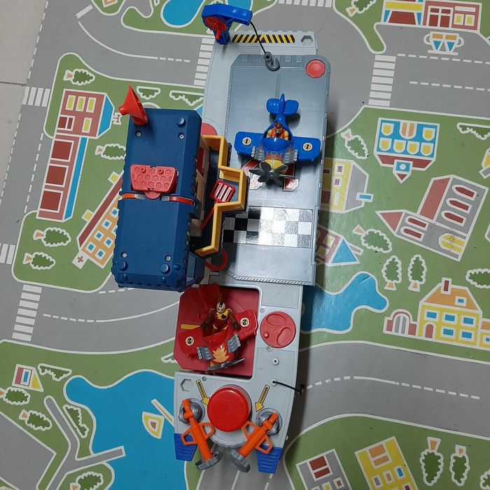 Porta Aviões Fisher-price