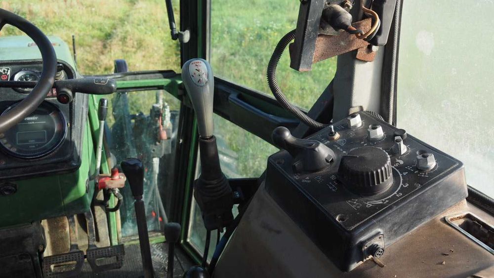 Ciągnik rolniczy Fendt 311 Lsa