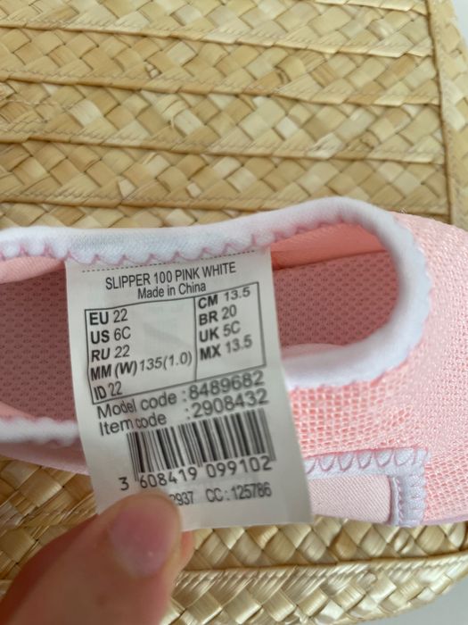 Slipper 100 pink white