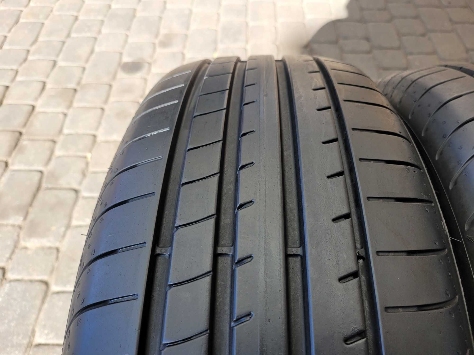 235 /55 R 18   Goodyear    Lato/Komplet