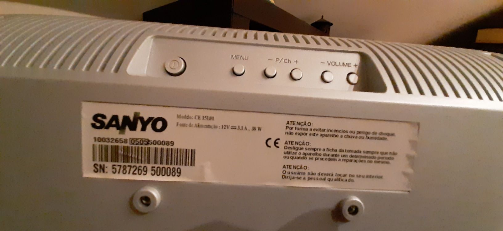 Plasma SANYO modelo CE 15101