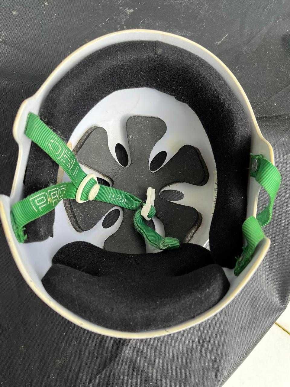Capacete Skate Pro-tec tam S usado + conj proteção PROTEC
