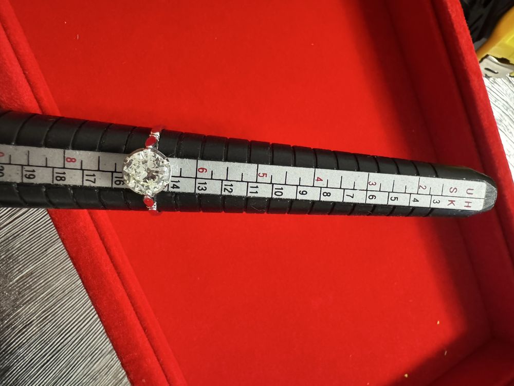 Pierscionek platyna z brylantem 1,24ct vs diament inwestycja zamiana