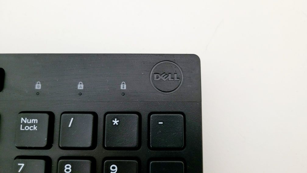 Klawiatura płaska czarna na USB Dell qwerty używana