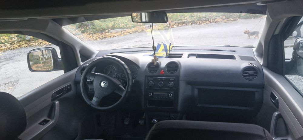 Фольксваген кадді 3 2008 рік 1.9 тді максі база 7 місць