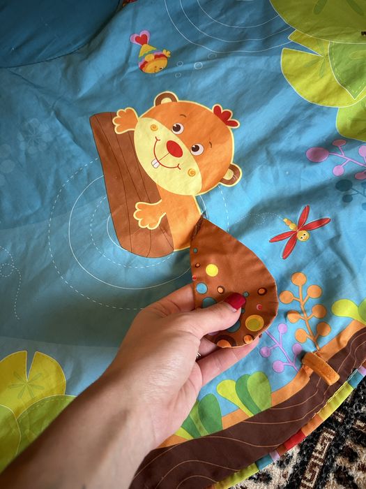 Розвивальний килимок Казкове Озеро Tiny Love