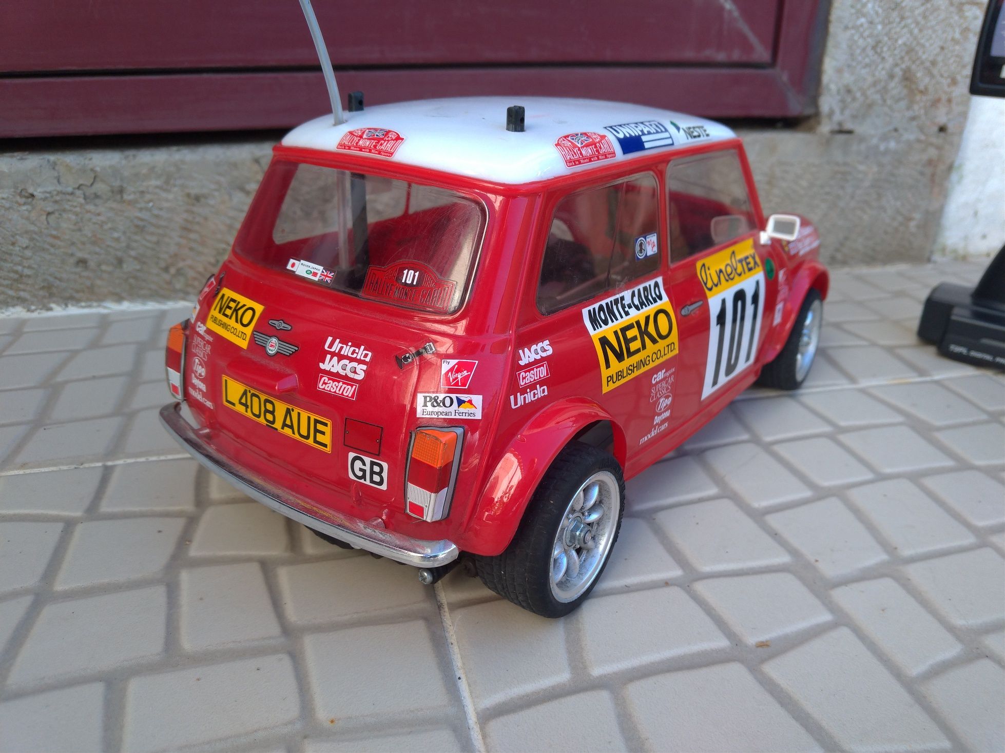 Mini cooper Tamiya telecomandado 1/10