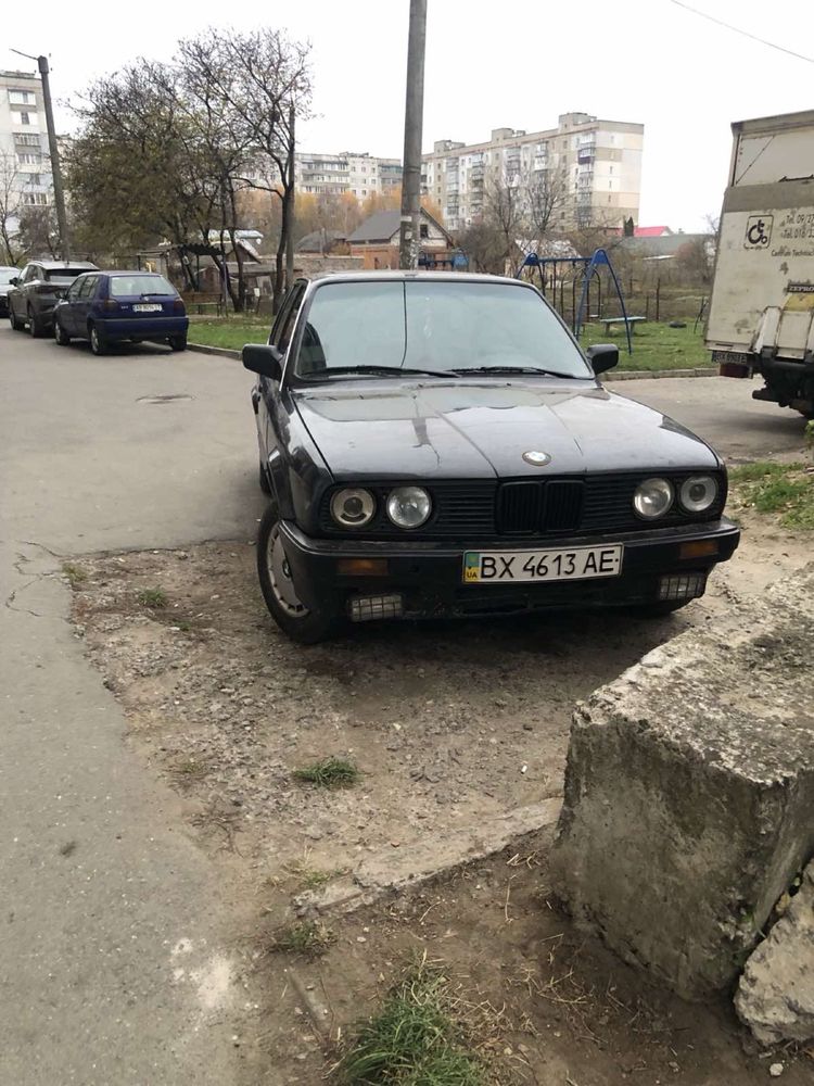 Продам БМВ Е30 324d