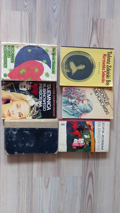 6 Książek z czasów PRL i nie tylko, głównie romanse.