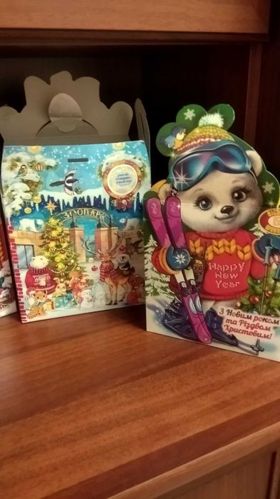 коробки для упаковки подарков конфет сладостей