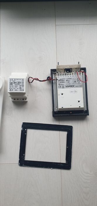 Vendo Campainha  com muito pouco uso.