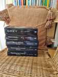 Pięćdziesiąt twarzy Greya: (ang. Fifty Shades of Grey) 5 części zestaw