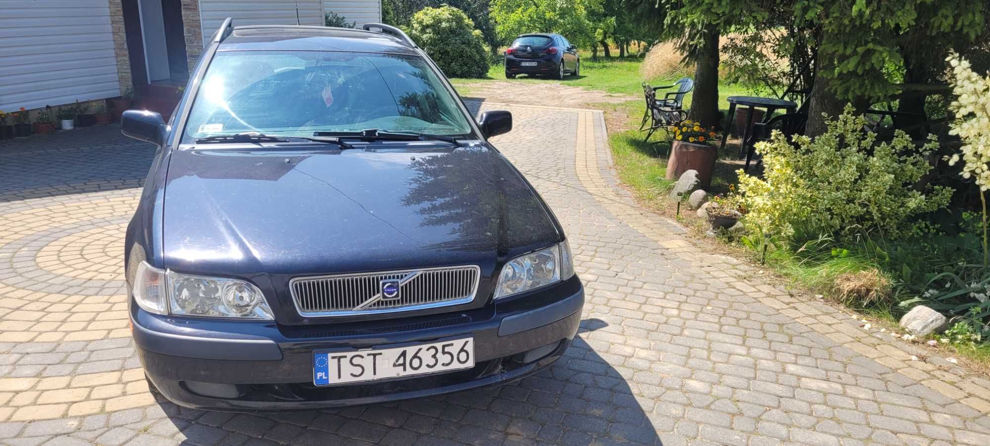 Volvo V40 1.8 2001 r.