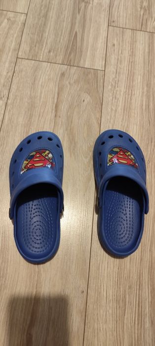 Tenisówki dziecięce  i klapki