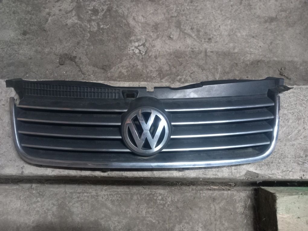 Volkswagen Passat b5FL grill atrapa