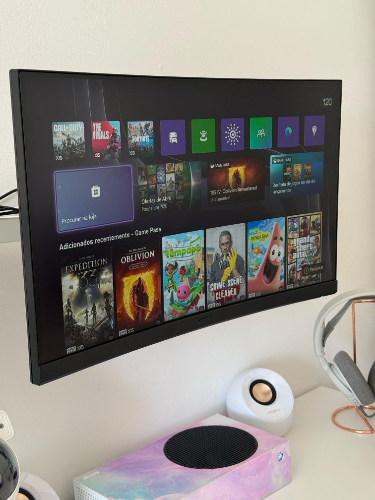 Monitor MSI g24c6 curvo