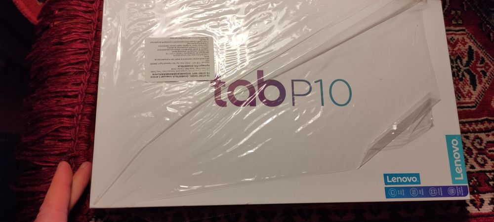 Планшет "Lenovo" Tab 10 (4/64) WiFi Aurora Black (б/у)