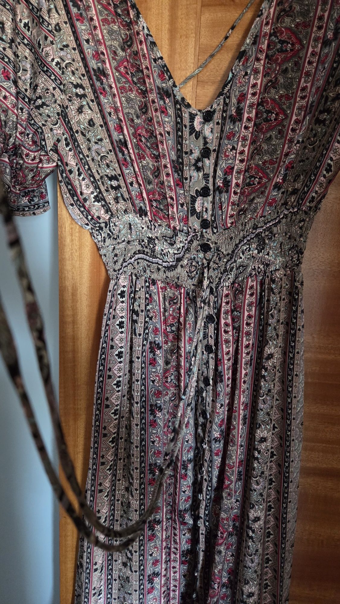 Vestido sem costas