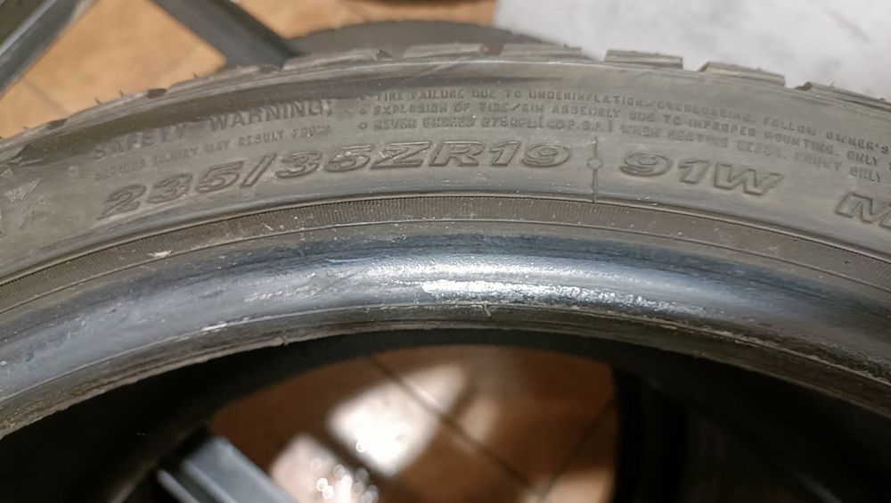 2x opony (nr.319)235/35ZR19 Nexen Winguatd Sport 2