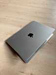 MacBook Air M2 2022 Srebrny
