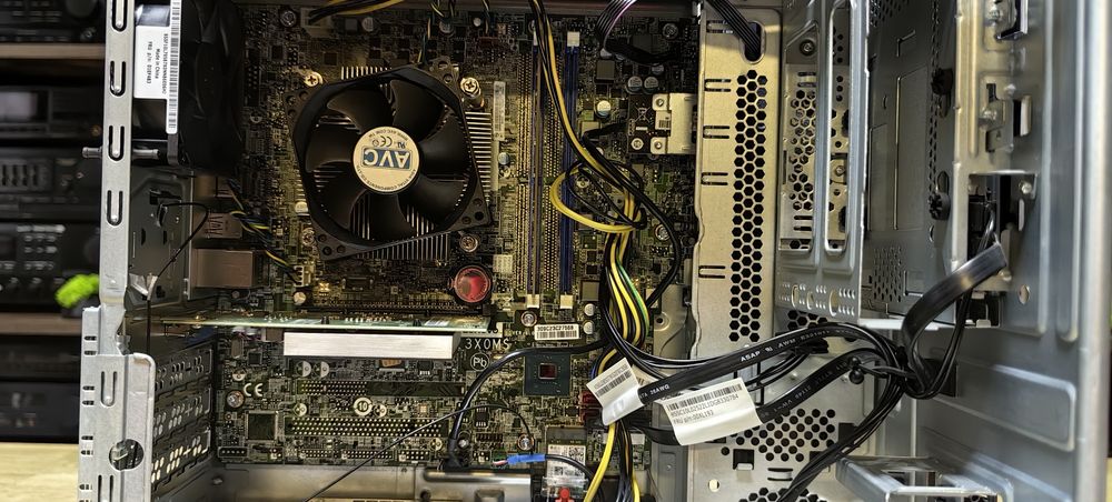 Комп'ютер Lenovo Ideacentr 510/i3-8100/Ram 4Gb/HDD No/Video 1Gb